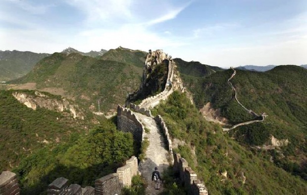 สลด กำแพงเมืองจีน 1 ใน 3 พังหาย ล้มเหลวอนุรักษ์-ชาวบ้านขายอิฐให้นักเที่ยวเป็นที่ระลึก