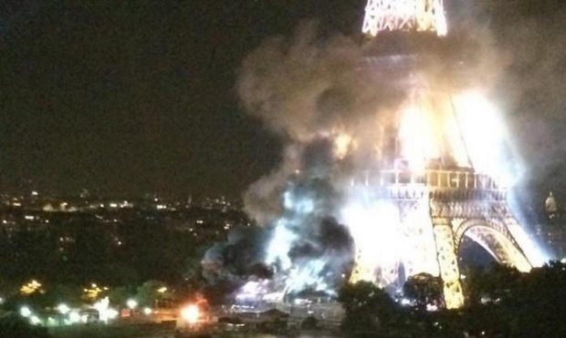 เคราะห์ซ้ำกรรมซัด!! ไฟไหม้ “หอไอเฟล” ของฝรั่งเศสวันเดียวกับเหตุวินาศกรรมเมือง