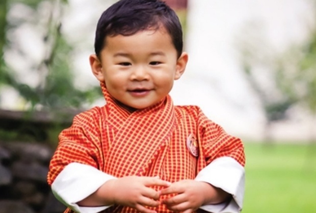 ทรงน่ารัก! พระฉายาลักษณ์ใหม่ เจ้าชายน้อย แห่งภูฏาน