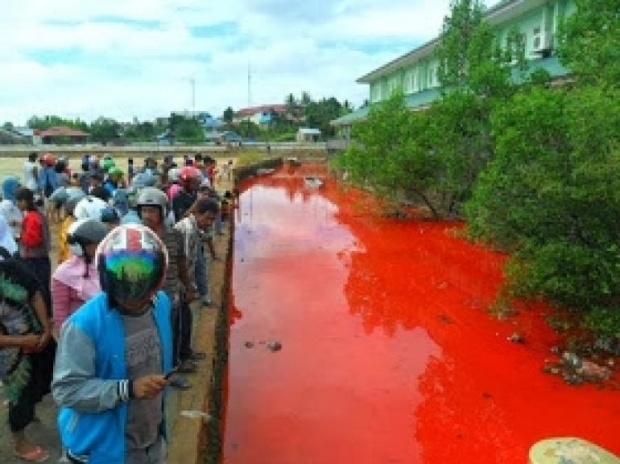 เฉลยแล้ว! ภาพลางร้าย ทะเลสาบสีเลือดในอินโดนีเซีย มั่วนิ่มทั้งเพ