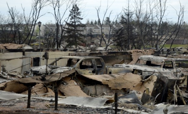 แคนาดาสำรวจความเสียหายไฟป่ากินพื้นที่กว่า1.2ล้านไร่