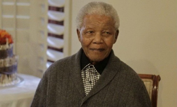 ผู้นำทั่วโลกแสดงความอาลัย“เนลสัน แมนเดลา” อดีตประธานาธิบดีแอฟริกาใต้ถึงแก่อสัญกรรม 