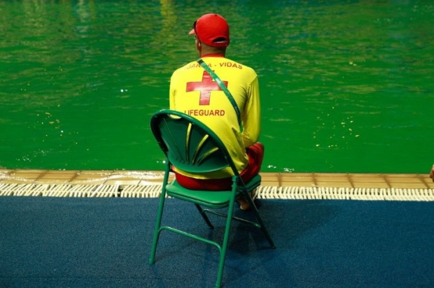 กระจ่าง!! พบแล้วสาเหตุที่ทำให้น้ำในสระว่ายน้ำรีโอเกมส์เป็นสีเขียว! 