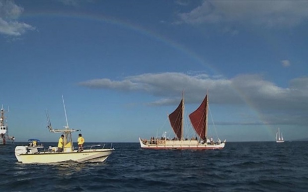 สุดยอด!! เรือแคนูฮาวาย จบการเดินทางแล้ว หลังเดินทางรอบโลกมาเป็นเวลา 3 ปี