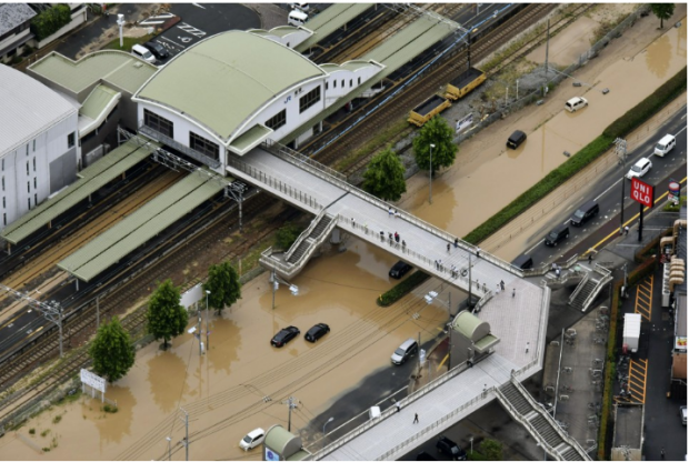 ภัยธรรมชาติถล่มหนัก!!  ล่าสุดญี่ปุ่น น้ำท่วมใหญ่ ตายกว่า 38 ชีวิต!!