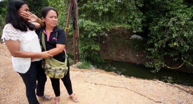 ญาติเรียกวิญญาณสาวถูกฆ่า หมกริมรางรถไฟในเมืองกรุงเก่า 