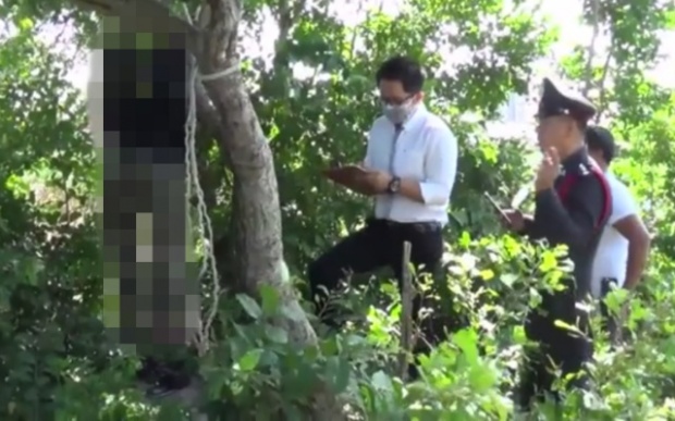พบศพหนุ่มผูกคอตายใต้ต้นไม้เมืองชล คาดเครียดติดหนี้พนันบอล ไม่มีจ่าย
