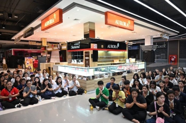 โรบินสันทำบุญครั้งใหญ่ ช่วยครอบครัวเหยื่อรายละแสน - สาวร้านทองอีกรายยังสาหัส