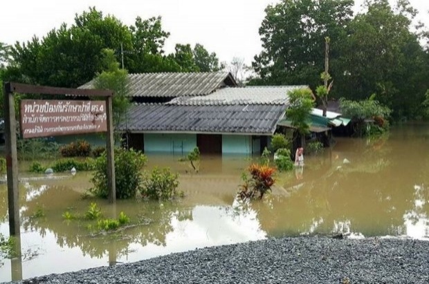 ตราดฝนตกหนักน้ำท่วม3อำเภอกว่า100 มม. 