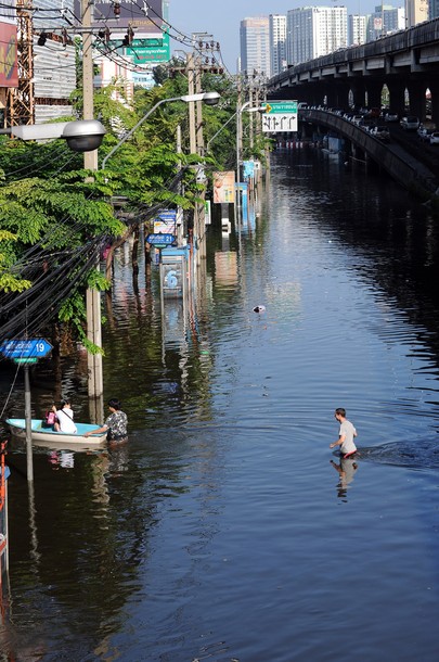 ประมวลภาพ น้ำท่วม 30 ต.ค. 54 (2)