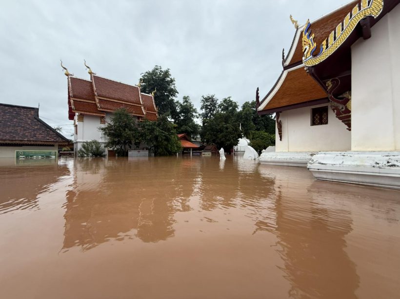เปิดภาพวัดภูมินทร์ จ.น่าน ล่าสุดถูกน้ำท่วมอย่างหนัก!