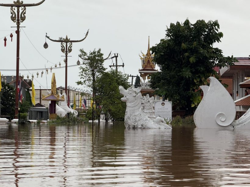เปิดภาพวัดภูมินทร์ จ.น่าน ล่าสุดถูกน้ำท่วมอย่างหนัก!