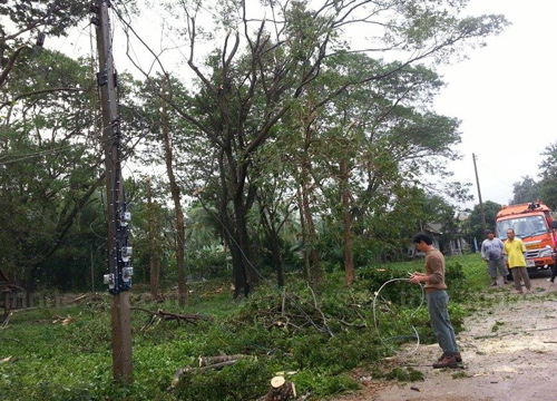 พายุฝนฤดูหนาวถล่มเมืองเชียงราย-เชียงของ