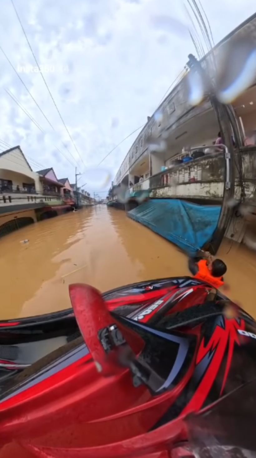 อีกเเล้ว! กู้ภัยขี่เจ็ตสกีเข้าช่วยผู้ประสบภัย ถูกยิงไล่ 4 นัด