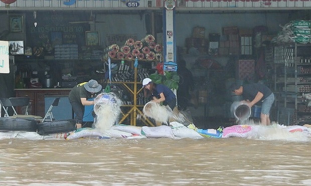 รัฐบาล ควัก 35 ล้าน เยียวยาน้ำท่วม ชดเชยญาติผู้เสียชีวิต รายละ 5 หมื่น
