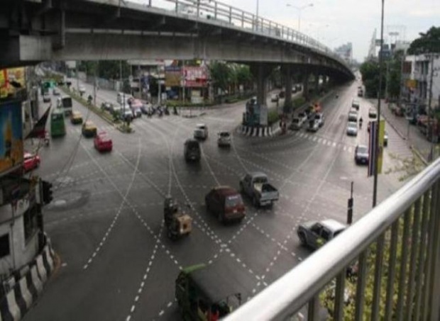 ชาวเน็ตเตือนระวัง!30แยกกล้องจับฝ่าไฟแดงใช้ได้แล้ว