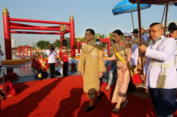 ประมวลภาพเสด็จฯ เลียบพระนครโดยขบวนพยุหยาตราทางชลมารค