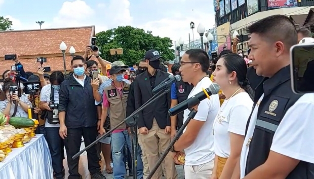 เปิดคำขอขมาย่าโม 3 พิธีกรช่องส่องผี หวิดโดนปะทะถึงตัว