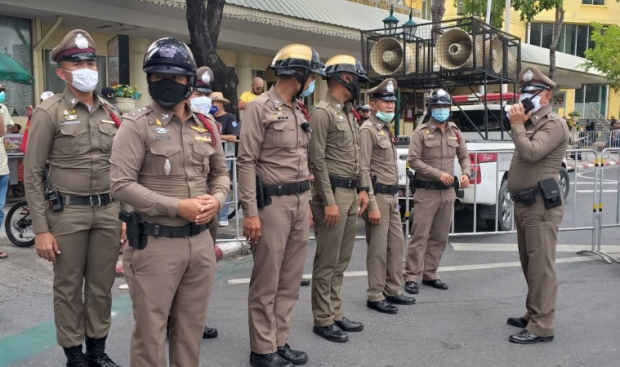 ด่วน! พบวัตถุต้องสงสัย หลังแมคโดนัลด์ใกล้จุดชุมนุม