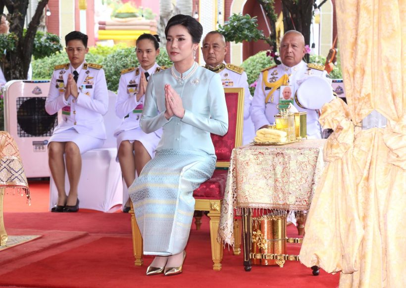 ในหลวง โปรดเกล้าฯ คุณหญิงชยุตรา ผู้แทนพระองค์ไปในพิธีสมโภชวัดตะโก