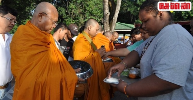 พระสุเทพขอเว้นวรรคงดพูดการเมือง