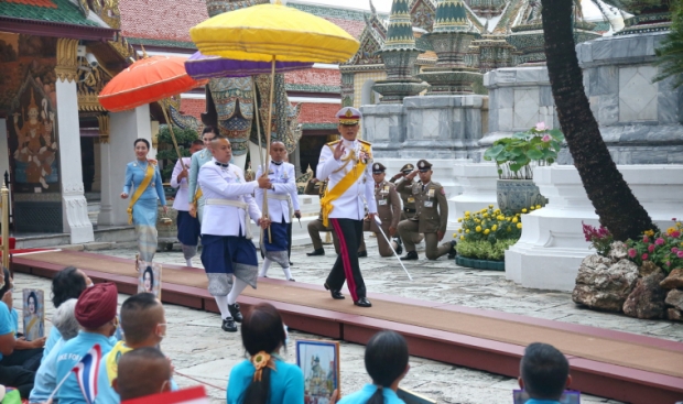 ในหลวง-พระราชินี ทรงบำเพ็ญพระราชกุศลวันเฉลิมพระชนมพรรษา สมเด็จพระพันปีหลวง