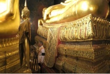 บรรจุพระบรมราชสรีรางคารในหลวง ร.9ที่ฐานพระพุทธชินสีห์