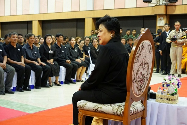  ‘พระองค์โสม’ ประทานความช่วยเหลือ สานต่ออาชีพผู้ประสบอุทกภัยใต้