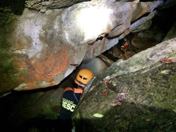 ด่วน!!! พบปล่องเข้าถ้ำหลวงเพิ่ม ไม่ใช่ทางตัน สามารถไปต่อได้ ลุ้นช่วย 13 ชีวิต ทีมหมูป่า