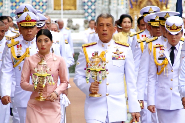 สมเด็จพระเจ้าอยู่หัว มีพระราชโองการสถาปนา “พลเอกหญิงสุทิดา” เป็น สมเด็จพระราชินีสุทิดา