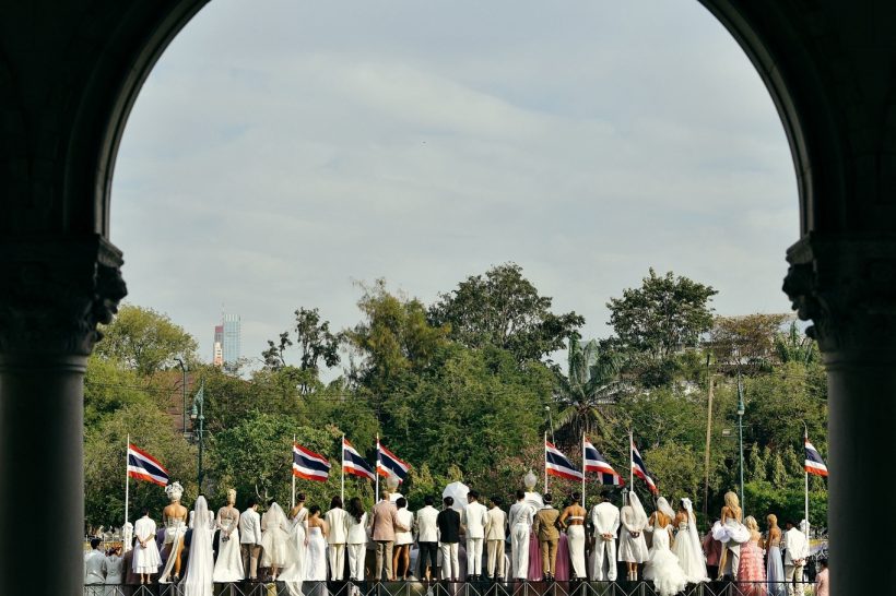 นายกฯปิดทำเนียบฯ รับคู่รัก LGBTQ