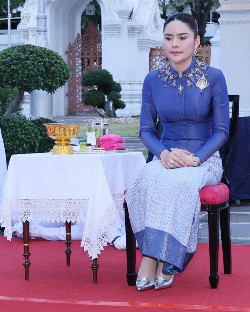 ท่านผู้หญิงอรอนงค์ บำเพ็ญกุศล ถวายแด่ พระองค์เจ้าอุรุพงษ์