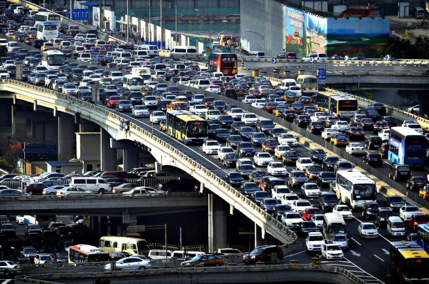 ไม่แปลกใจ!! “ประเทศไทย” ถูกจัดอันดับ “รถติด” ที่สุดในโลก ประจำปี 2016(มีสถิติ)