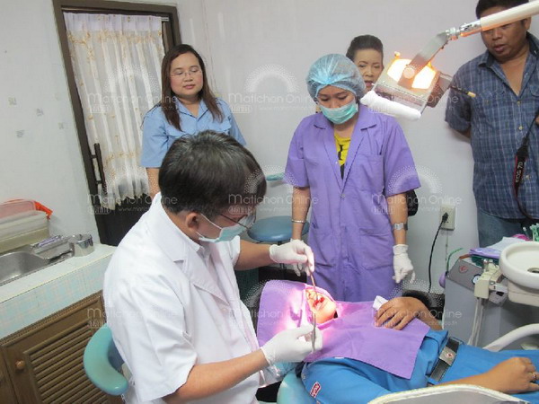 นักเรียนกรุงเก่าแห่ถอดเหล็กจัดฟันแฟชั่น เผยผลรุนแรงถึงขั้นเป็นมะเร็งปาก