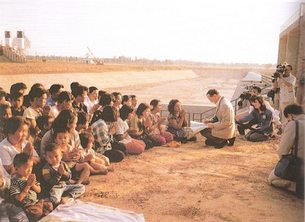 พุทธภูมิพล!! ทศบารมี ที่สถิตอยู่ในพระราชหฤทัย อันยิ่งใหญ่ของในหลวงร. ๙!!