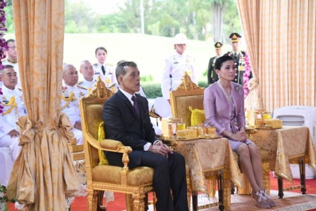 ในหลวง-พระราชินี ทรงเปิดพิพิธภัณฑ์พระรามเก้า