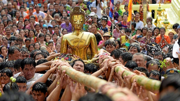 หนองคาย ประกาศ ไม่งดสรงน้ำหลวงพ่อพระใส!?!