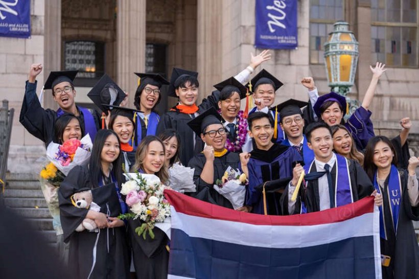 เปิดภาพ น้องแสนดี รับปริญญาที่สหรัฐ คุณพ่อชัชชาติร่วมยินดี