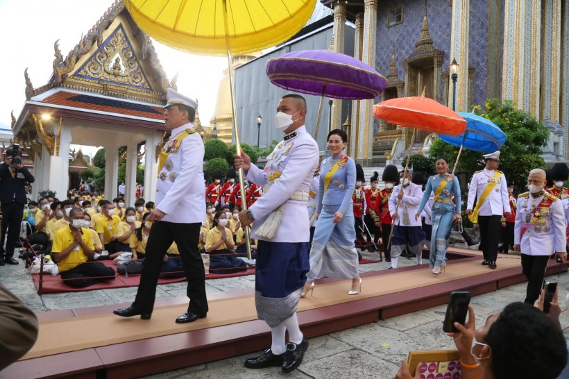 ในหลวง-พระราชินี เสด็จฯ พระราชพิธีเฉลิมพระชนมพรรษา91พรรษาพระพันปีหลวง