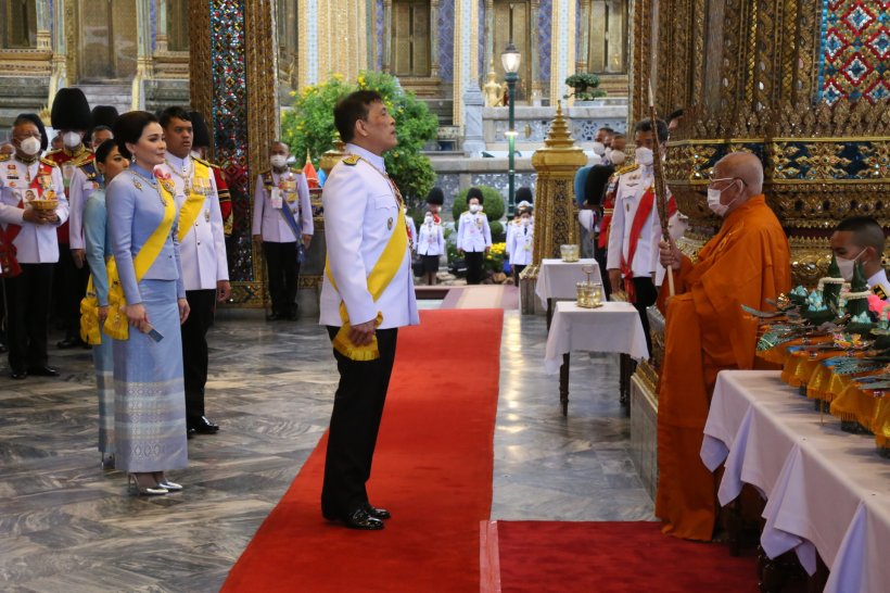 ในหลวง-พระราชินี เสด็จฯ พระราชพิธีเฉลิมพระชนมพรรษา91พรรษาพระพันปีหลวง