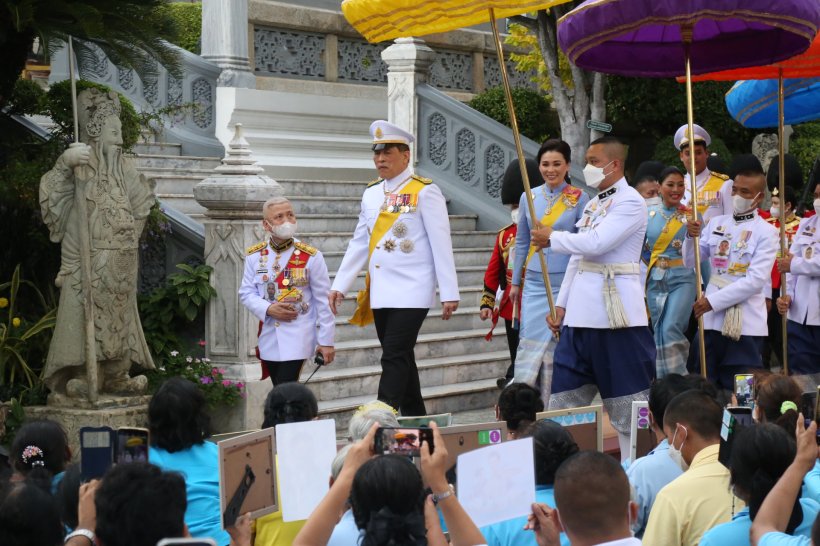 ในหลวง-พระราชินี เสด็จฯ พระราชพิธีเฉลิมพระชนมพรรษา91พรรษาพระพันปีหลวง