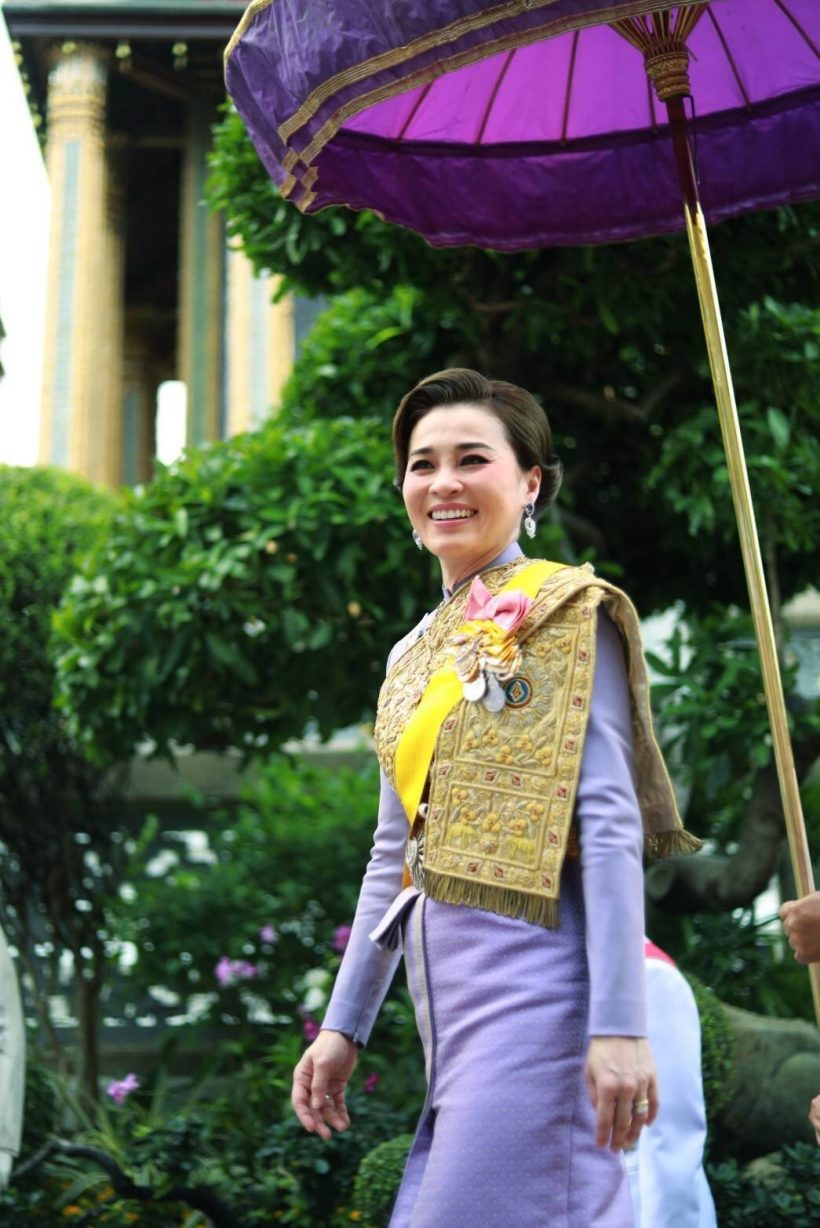 ในหลวง-พระราชินี เสด็จฯ พระราชพิธีเฉลิมพระชนมพรรษา 47 พรรษา