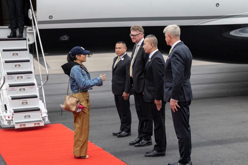 สมเด็จเจ้าฟ้าฯ เสด็จเยือนศูนย์ทดสอบบิน Gripen ณ สวีเดน ด้วยพระองค์เอง