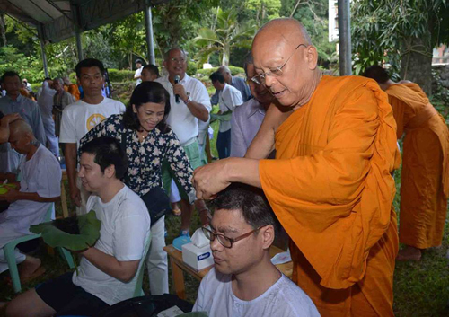 ปภากโรนำถวายพระพรในหลวง เผยแกนนำกปปส.จ่อร่วมบวชรุ่น2