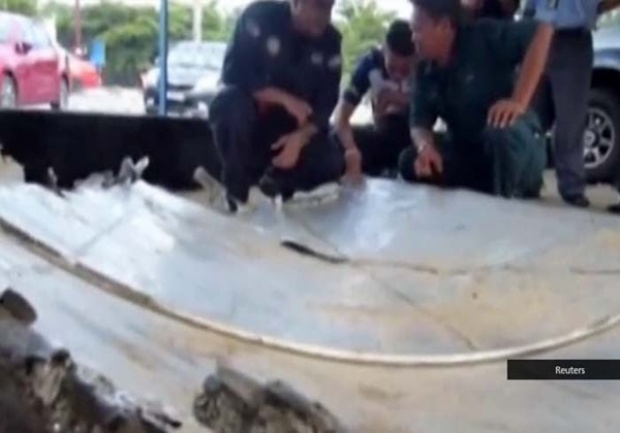 มาเลเซียพบซากชิ้นส่วนเครื่องบินลึกลับ อาจเป็น MH370