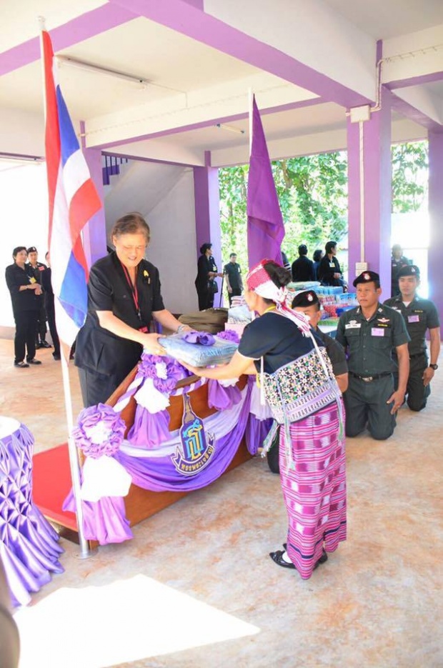 พระเทพฯ เสด็จพระราชดำเนินไปทรงติดตามการดำเนินโครงการตามพระราชดำ จ.เชียงใหม่