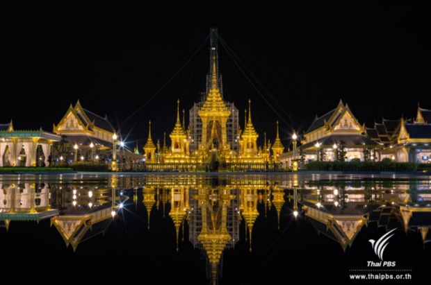 เผยภาพพระเมรุมาศพระบาทสมเด็จพระปรมินทรมหาภูมิพลอดุลยเดช ยามค่ำคืน