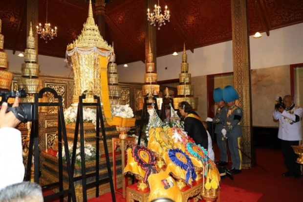 บรรยากาศสุดอาลัย กรมสมเด็จพระเทพฯ พระราชทานน้ำหลวงอาบศพ พลเอก เปรม