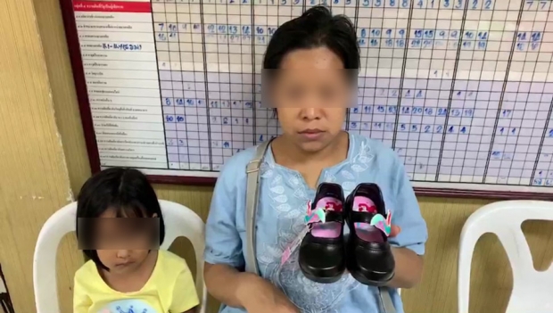 สุดเวทนา! แม่ลูก 4 ตกงานพร้อมสามีจูงลูกย่องเข้าห้าง ขโมยของ