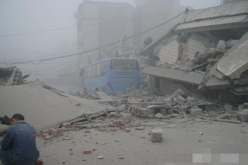 แผ่นดินไหว 6.6 ริกเตอร์ เขย่าใกล้เมืองเฉิงตู 